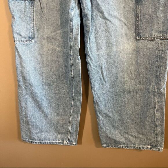 NWOT Frame High Rise Baggy Pocket Jeans Revolve Light Wash 31 - Picture 5 of 13